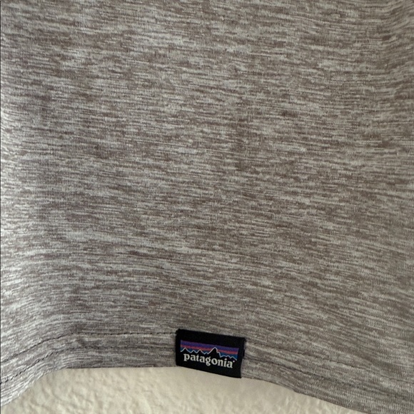 Men’s Patagonia Capiline Cool Daily Hoodie - Picture 4 of 7